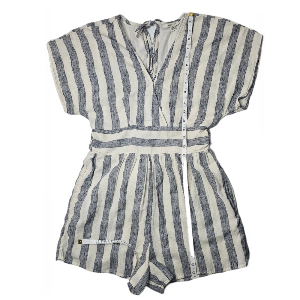 American Eagle Striped Grey White Gray Wrap Tie Back Romper Size XS Cotton - Picture 10 of 15